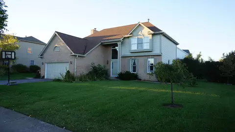 1592 Wakefield Ct, Mundelein, IL 60060