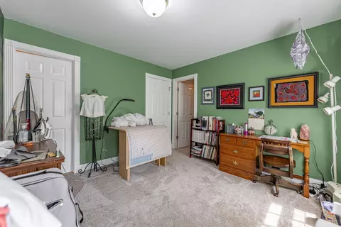 Bedroom - 9505 Wolf Rd, Kingston, IL 60145 photo 6 of 8