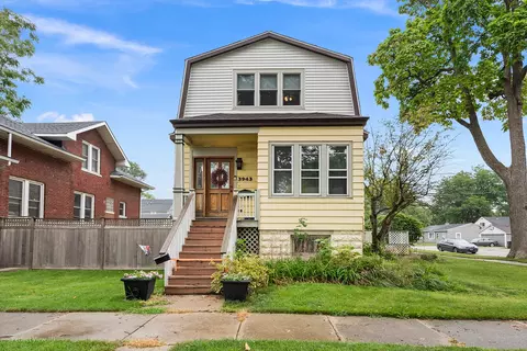 3943 Raymond Ave, Brookfield, IL 60513