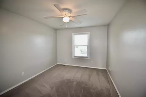 Bedroom - 303 S Lincoln St, Downs, IL 61736 photo 4 of 5