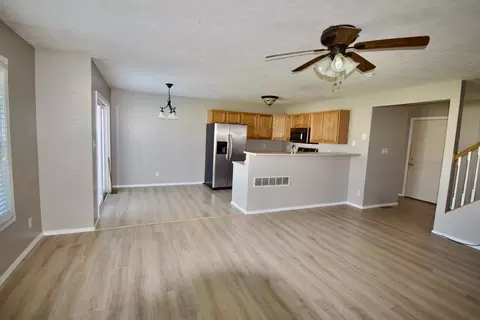 Living - 303 S Lincoln St, Downs, IL 61736 photo 1 of 2
