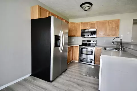 Kitchen - 303 S Lincoln St, Downs, IL 61736 photo 1 of 4