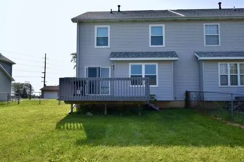 Exterior - 303 S Lincoln St, Downs, IL 61736 photo 2 of 2
