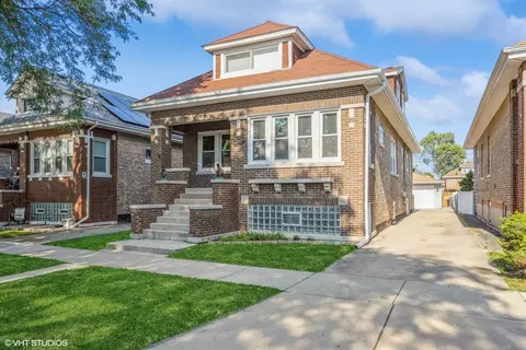 2329 Scoville Ave, Berwyn, IL 60402