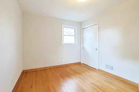 7535 S Octavia Ave, Bridgeview, IL 60455 photo 15