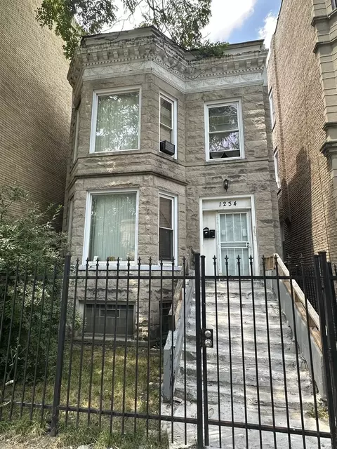 1234 S Lawndale Ave, Chicago, IL 60623