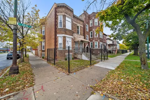1 W 112th Pl, Chicago, IL 60628