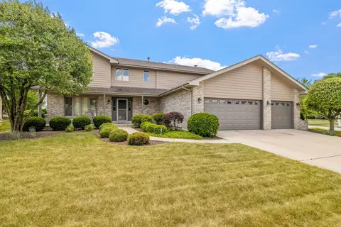 8431 Brookpoint Ct, Tinley Park, IL 60487