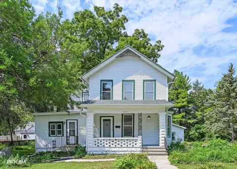 204 9th Ave, Mendota, IL 61342