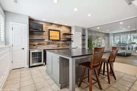 Kitchen - 3372 White Eagle Dr, Naperville, IL 60564 photo 7 of 7