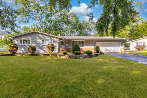 18828 Greenbay Ave, Lansing, IL 60438