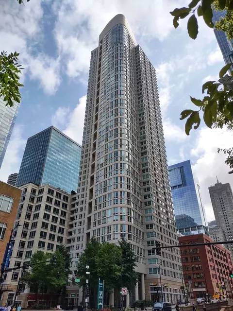 345 N Lasalle Dr #2010, Chicago, IL 60654