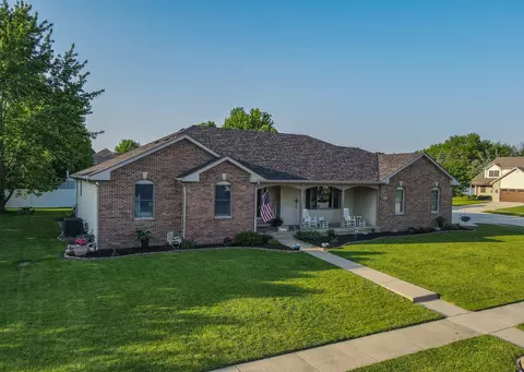 1630 Longberry Ln, Bourbonnais, IL 60914