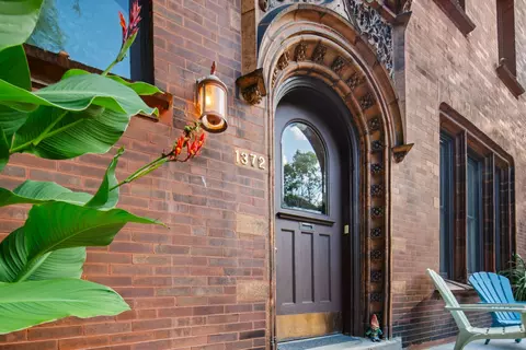 1372 E 52nd St, Chicago, IL 60615 photo 4