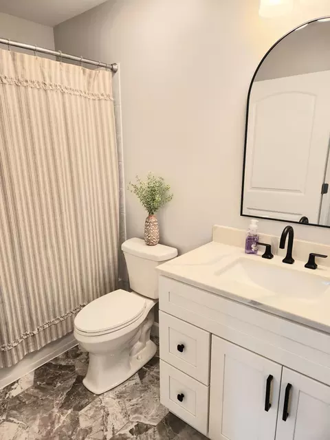 Bath - 13707 S Redbud Dr, Plainfield, IL 60544 photo 7 of 7