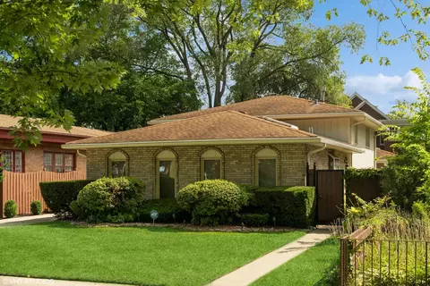 6953 S Cregier Ave, Chicago, IL 60649