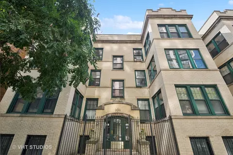 515 W Belmont Ave #2, Chicago, IL 60657