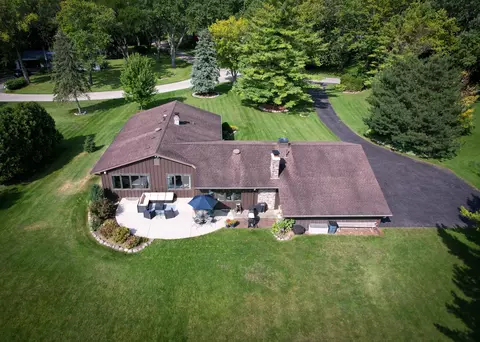 View/Area - 225 Brookbridge Rd, Trout Valley, IL 60013 photo 3 of 8