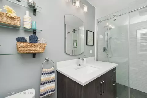 Bath - 225 Brookbridge Rd, Trout Valley, IL 60013 photo 1 of 3