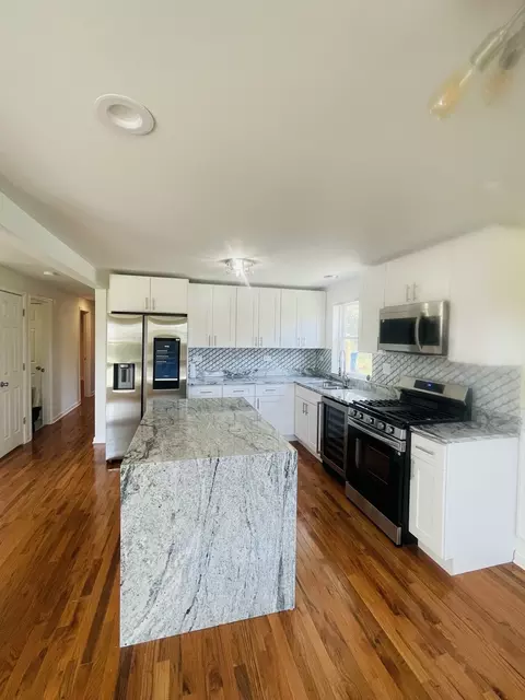 Kitchen - 9233 S Burnside Ave, Chicago, IL 60619 photo 2 of 3