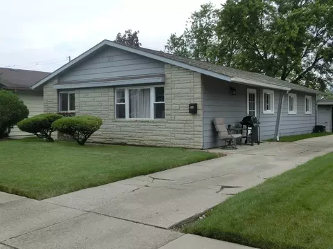 4420 Adele Ln, Oak Forest, IL 60452