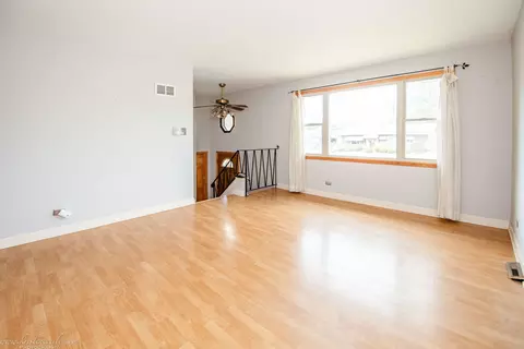 16111 Debra Dr, Oak Forest, IL 60452 photo 13