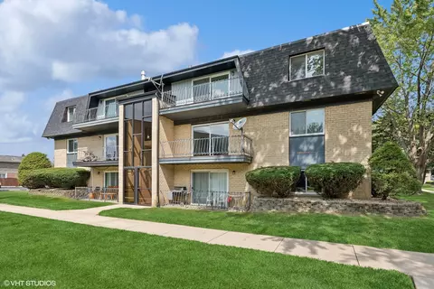 11122 84th Ave #2A, Palos Hills, IL 60465