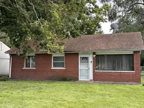 15336 Parkside Dr, Markham, IL 60428 photo 1