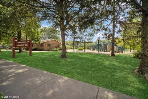 318 Flora Ave, Glenview, IL 60025 photo 30