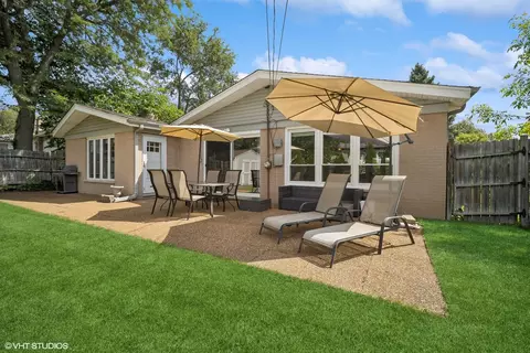 318 Flora Ave, Glenview, IL 60025 photo 28