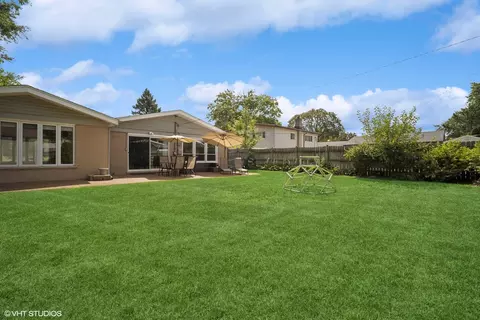 318 Flora Ave, Glenview, IL 60025 photo 26