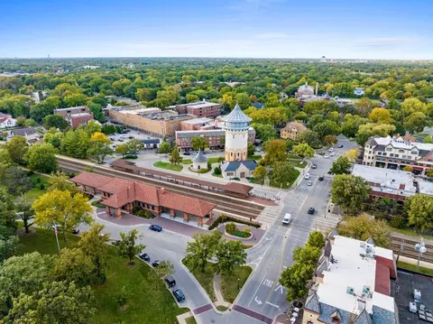 View/Area - 183 Northgate Rd, Riverside, IL 60546 photo 1 of 6