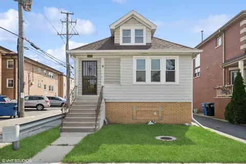 3145 N Oriole Ave, Chicago, IL 60707