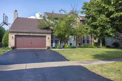 1429 Schoenherr Ave, Bolingbrook, IL 60490