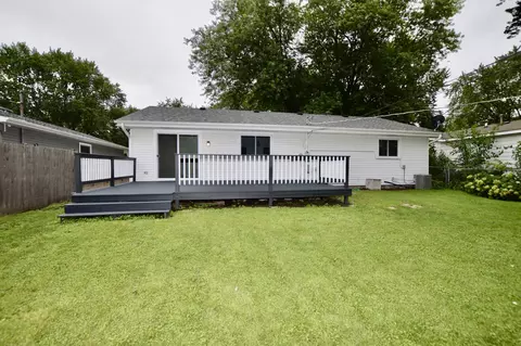 1711 Meadow Ln, Mchenry, IL 60050 photo 18