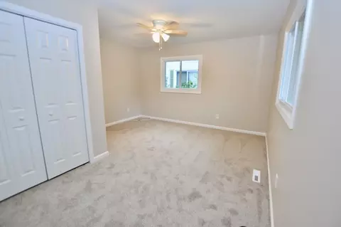 1711 Meadow Ln, Mchenry, IL 60050 photo 8