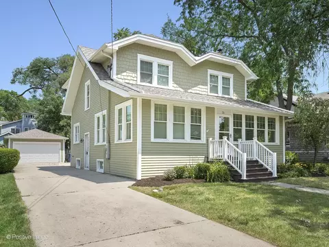 Exterior - 317 E Lincoln Ave, Wheaton, IL 60187 photo 3 of 9