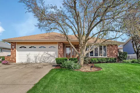 17625 Iroquois Trce, Tinley Park, IL 60477