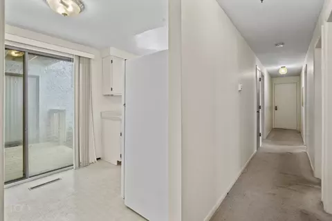 1060 S Nelson Ave #5, Kankakee, IL 60901 photo 13