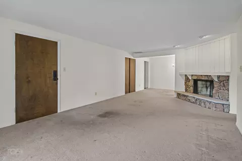 1060 S Nelson Ave #5, Kankakee, IL 60901 photo 5