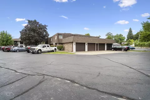 1060 S Nelson Ave #5, Kankakee, IL 60901 photo 2