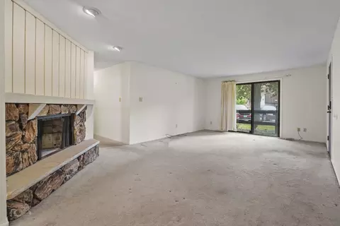1060 S Nelson Ave #5, Kankakee, IL 60901 photo 4