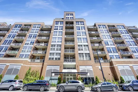111 S Morgan St #411, Chicago, IL 60607