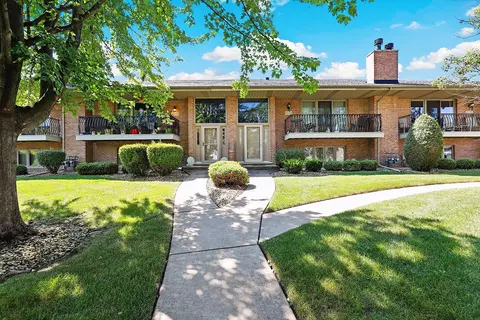 17723 Pennsylvania Ct #214, Orland Park, IL 60467