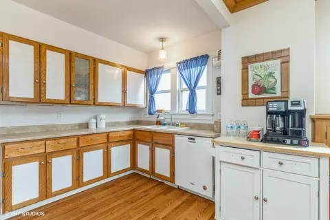 314 Prairie St, Elgin, IL 60120 photo 4