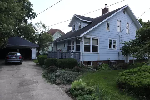 208 Heaton St, Walnut, IL 61376 photo 3