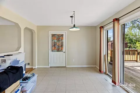 115 E 2740s Rd, Kankakee, IL 60901 photo 9