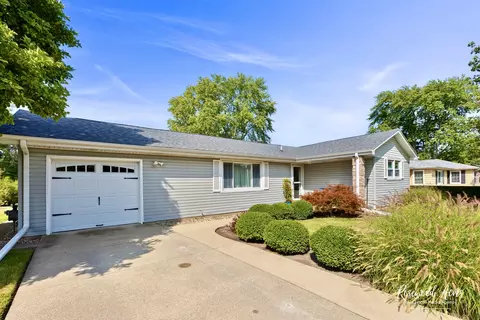 115 E 2740s Rd, Kankakee, IL 60901 photo 3