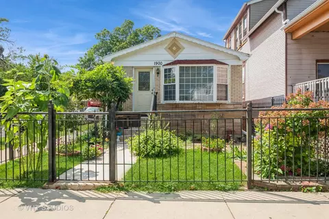1900 N Kildare Ave, Chicago, IL 60639