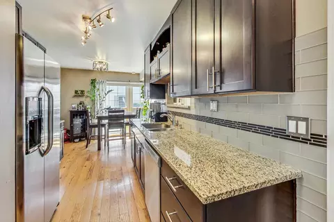 1100 Mount Vernon Ct #C, Wheaton, IL 60189 photo 8